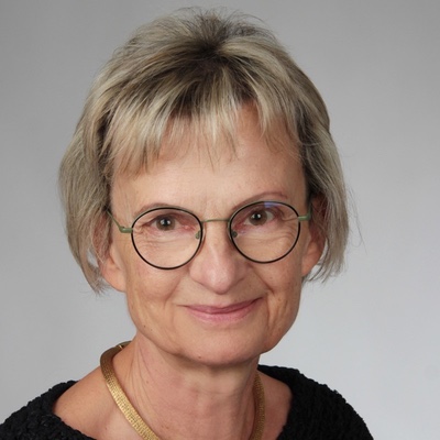 Renate Daniel